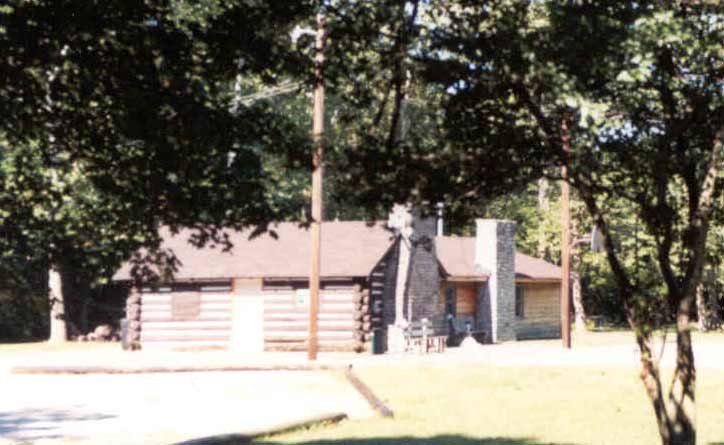 Elm 710 Scout Cabin.ipg.jpg (42961 bytes)